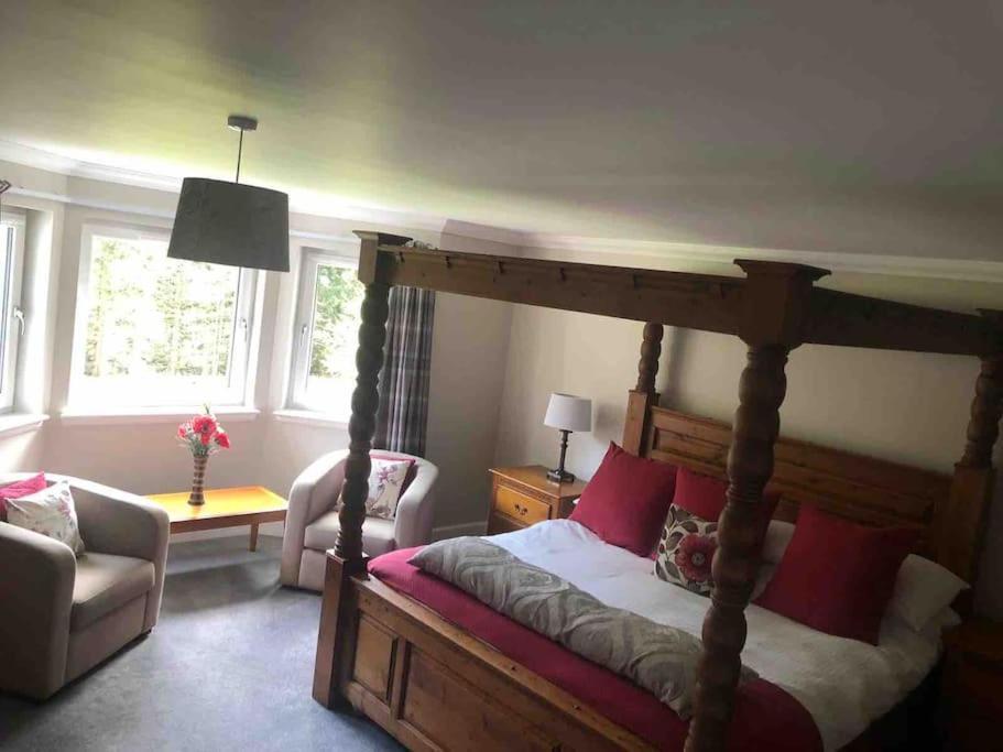 Cardon House - Luxury Highland Holiday Home Inverness Extérieur photo