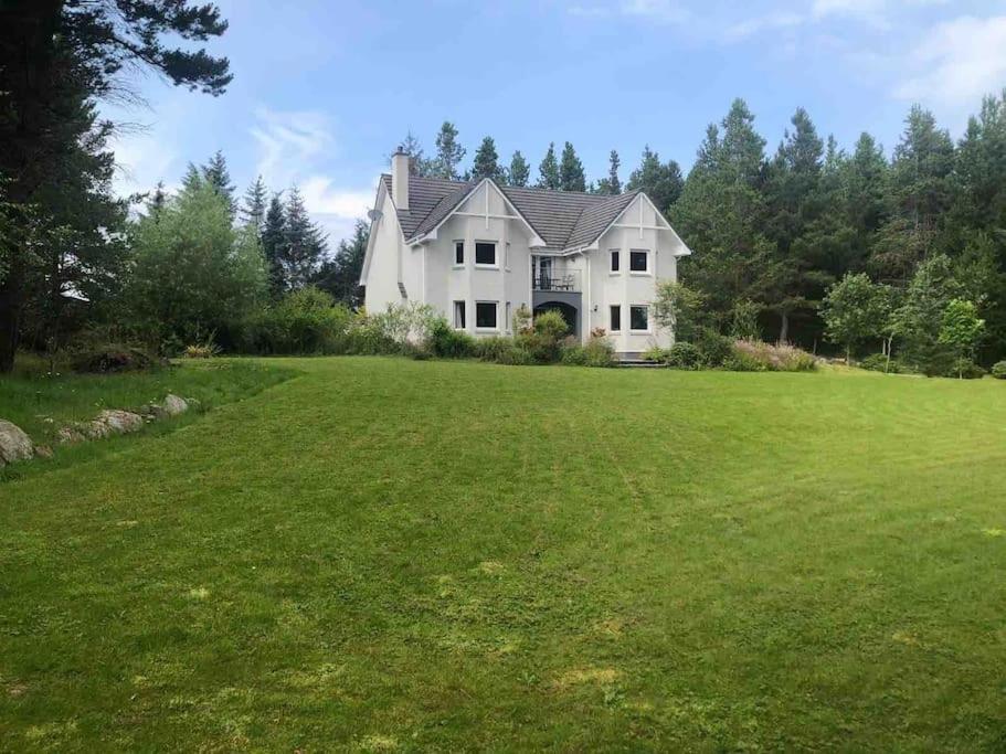 Cardon House - Luxury Highland Holiday Home Inverness Extérieur photo