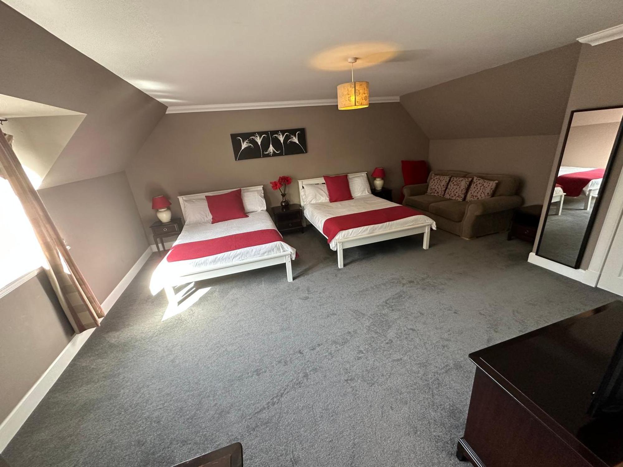 Cardon House - Luxury Highland Holiday Home Inverness Extérieur photo